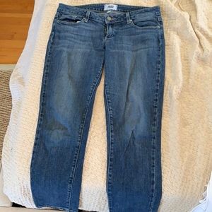 Paige Jeans • Lightwash • Lowrise • Size 25